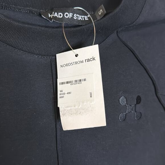 Head of State Gender Inclusive Diamond Front Cutout T-Shirt - Black Size S - Picture 4 of 7